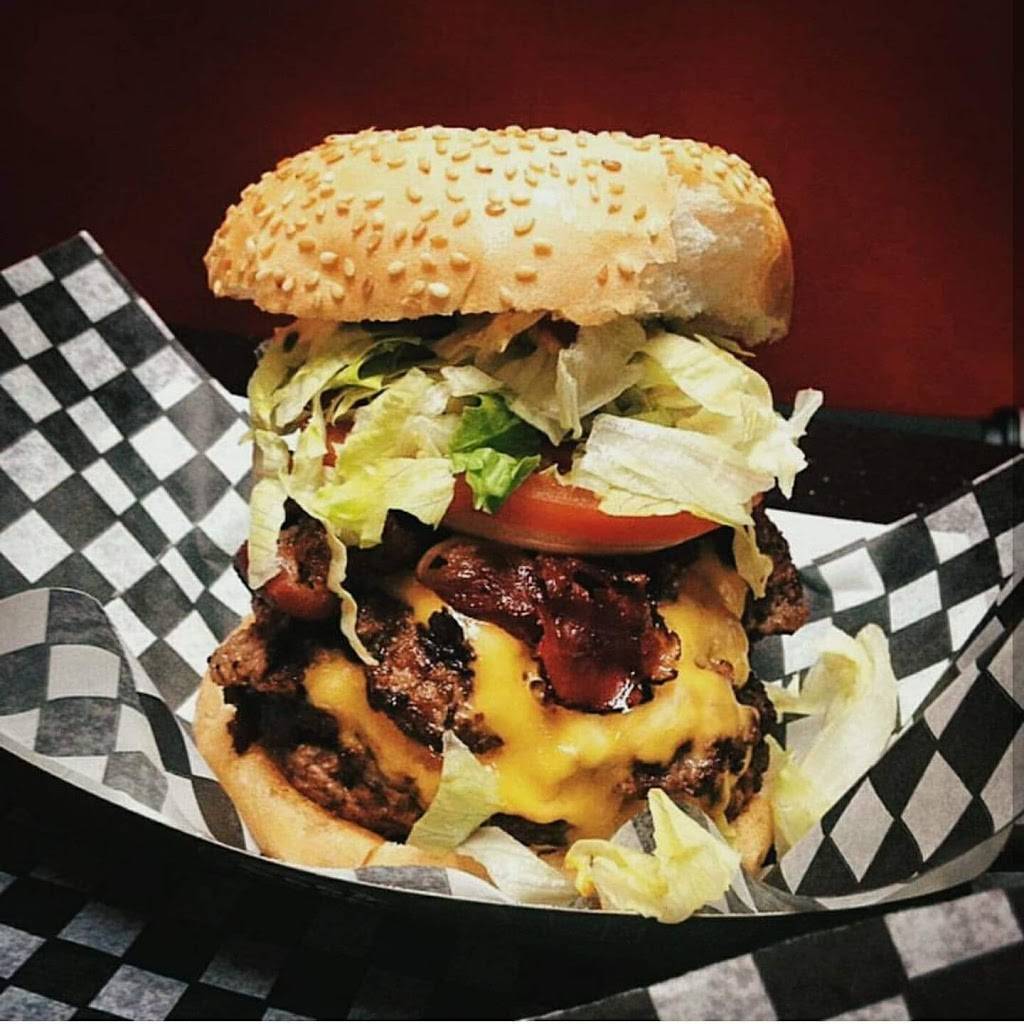 Burger factory Oshawa | restaurant | 53 Conlin Rd E, Oshawa, ON L1G 7W1, Canada | 9054335505 OR +1 905-433-5505