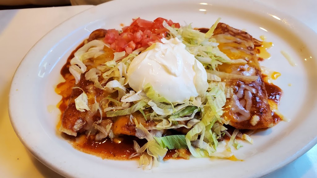 Pedros Tacos & Tequila Bar (Fort Walton Beach, Florida) | restaurant | 300 Eglin Pkwy, Fort Walton Beach, FL 32547, USA | 8503748264 OR +1 850-374-8264