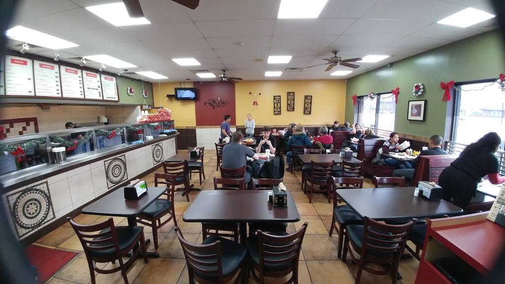 Los Burritos Tapatios | restaurant | 484 Roosevelt Rd, Glen Ellyn, IL 60137, USA | 6309429802 OR +1 630-942-9802