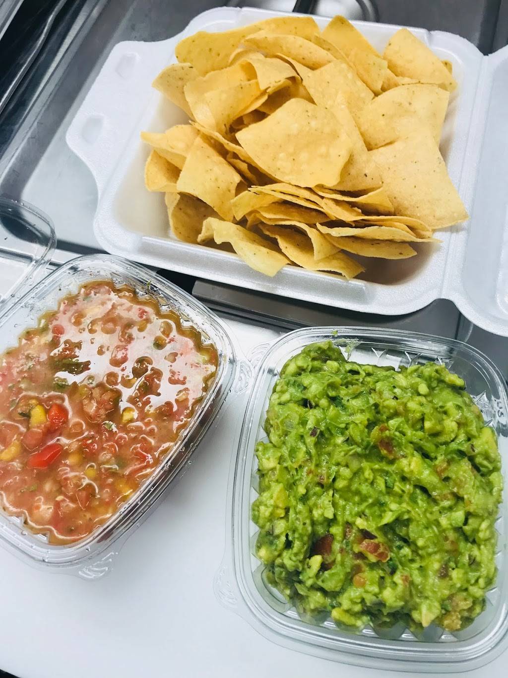 Tropical Fire and Grill | restaurant | 145 Winter St, Haverhill, MA 01830, USA | 9788915338 OR +1 978-891-5338