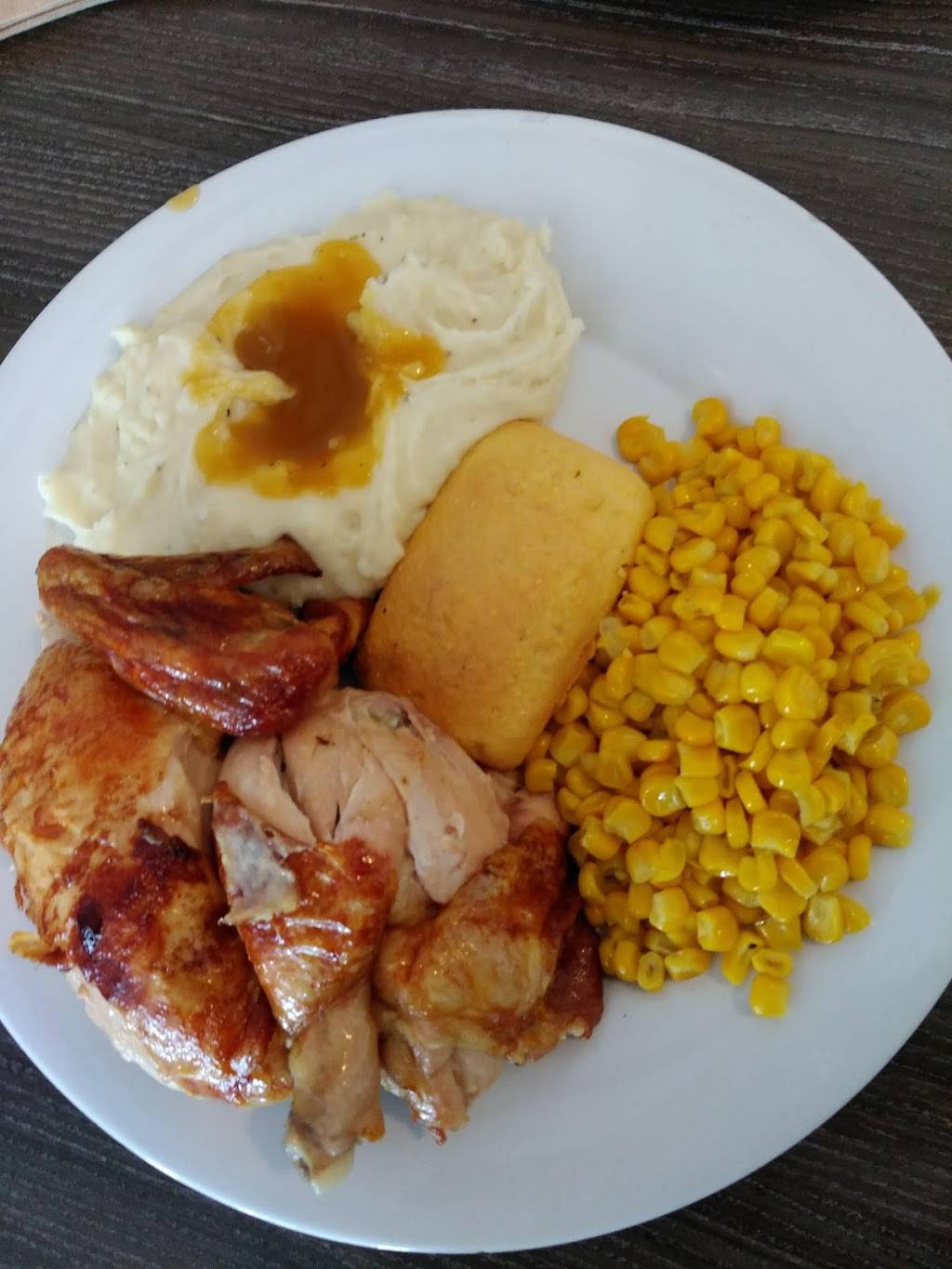 Boston Market | restaurant | 830 W North Ave, Melrose Park, IL 60160, USA | 7088658900 OR +1 708-865-8900