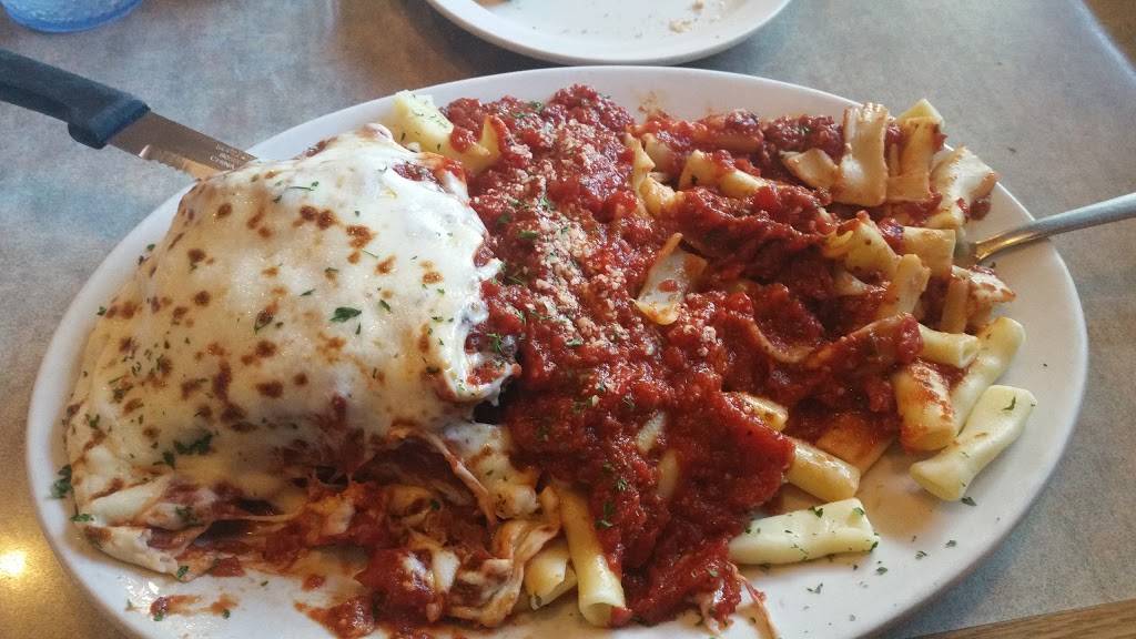 Scottys Restaurant | restaurant | 215 Ballard Rd, Gansevoort, NY 12831, USA | 5185841444 OR +1 518-584-1444