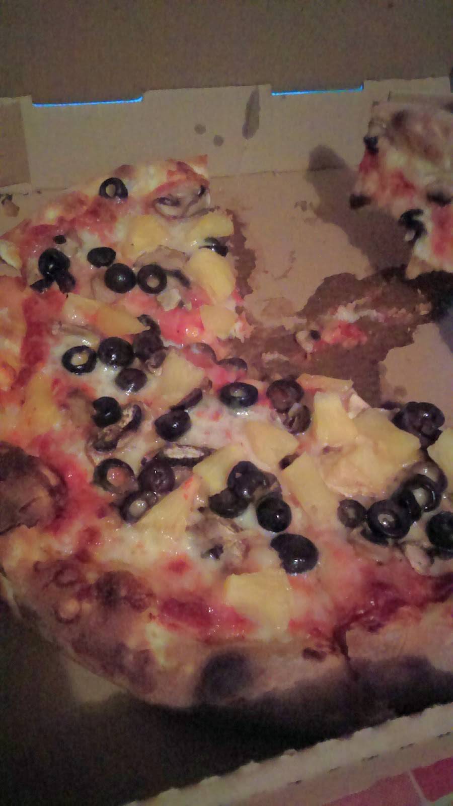 Pizza Man | restaurant | 22410 Norwalk Blvd, Hawaiian Gardens, CA 90716, USA | 5624932886 OR +1 562-493-2886