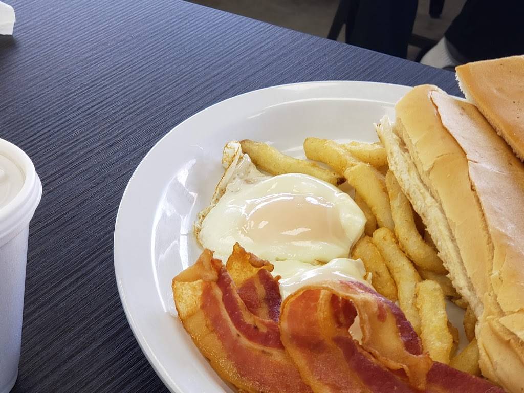 La Capital de Los Jugos | restaurant | 7602 NW 186th St, Hialeah, FL 33015, USA | 3054008635 OR +1 305-400-8635