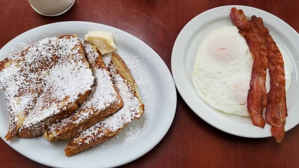 Darrens Cafe | cafe | 2731 Taylor St, San Francisco, CA 94133, USA | 4156733345 OR +1 415-673-3345