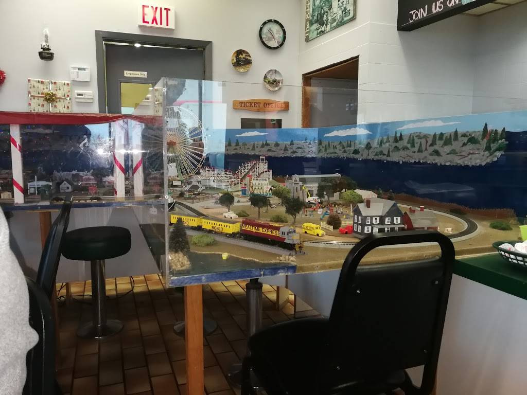 Mealtime Express | restaurant | 421 Sandwich St S, Amherstburg, ON N9V 3K8, Canada | 5197364338 OR +1 519-736-4338