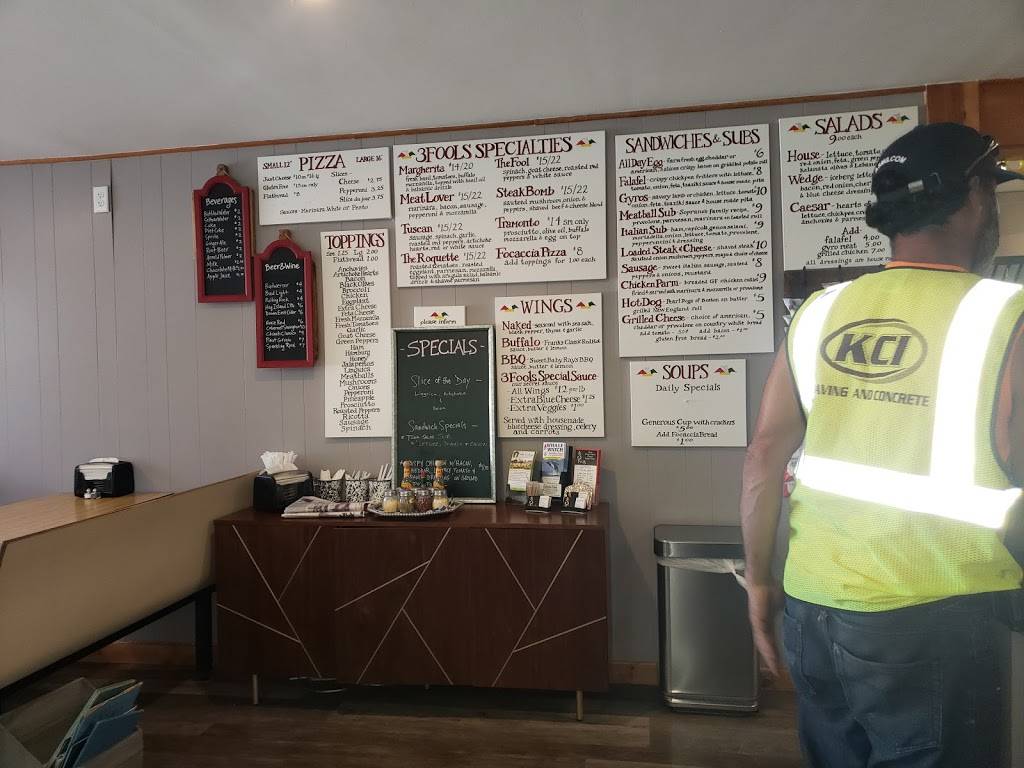 3 Fools | restaurant | 87 MA-6A, Orleans, MA 02653, USA | 7745612305 OR +1 774-561-2305