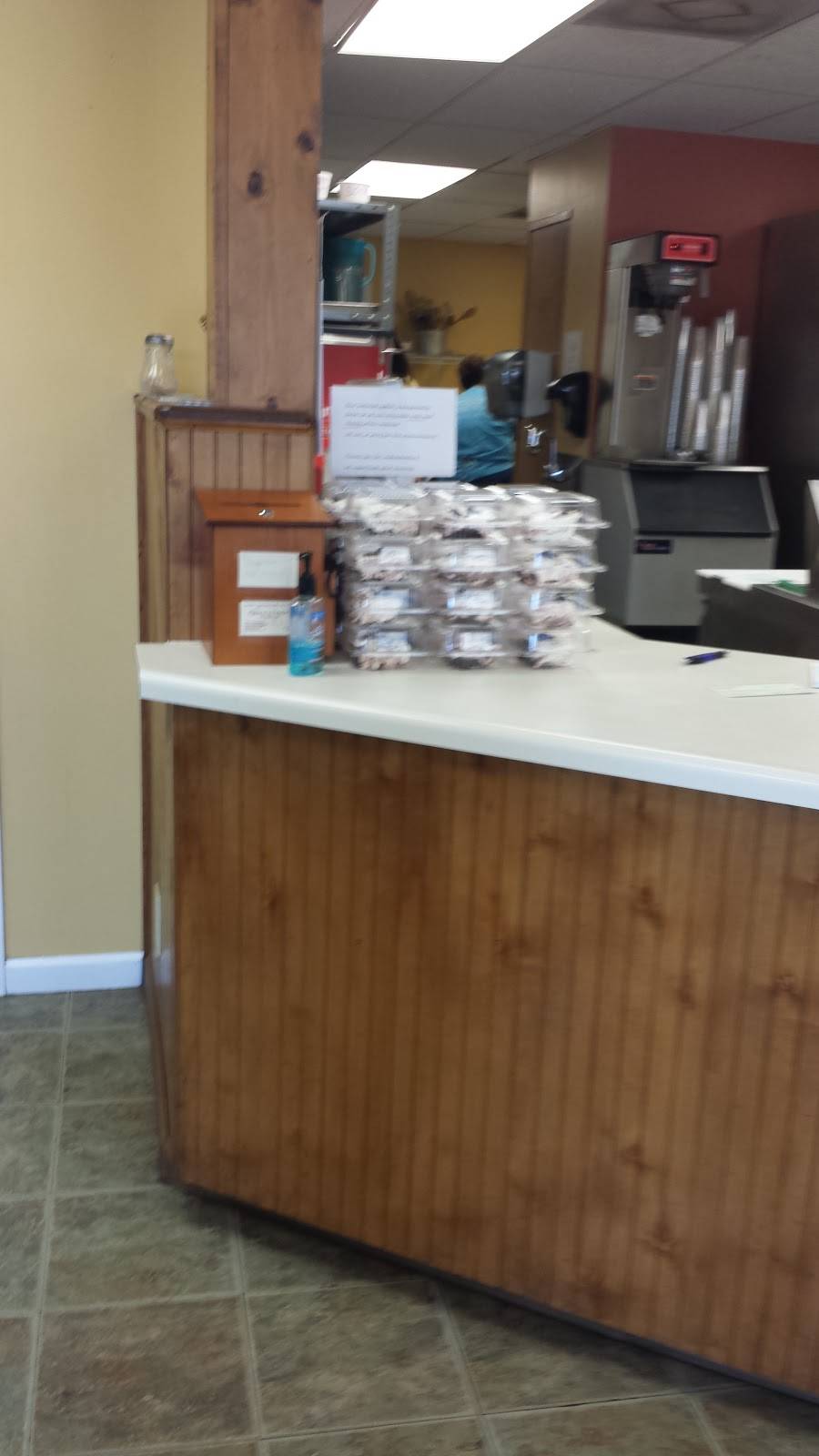 Pennys Pantry | meal takeaway | 136 N Front St, Senatobia, MS 38668, USA | 6625625570 OR +1 662-562-5570