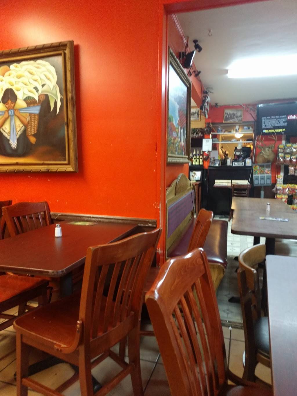 Los Taquitos De Puebla | restaurant | 241 N Dupont Hwy, New Castle, DE 19720, USA | 3023289490 OR +1 302-328-9490