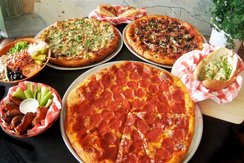 Zitos Pizza | restaurant | 5572 E Santa Ana Canyon Rd, Anaheim, CA 92807, USA | 7149982000 OR +1 714-998-2000