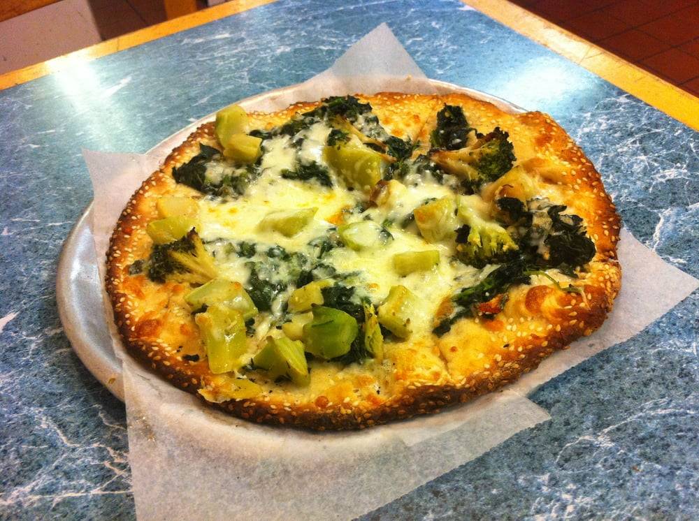 Ciccio Pizza | restaurant | 207 Avenue U, Brooklyn, NY 11223, USA | 7183729695 OR +1 718-372-9695