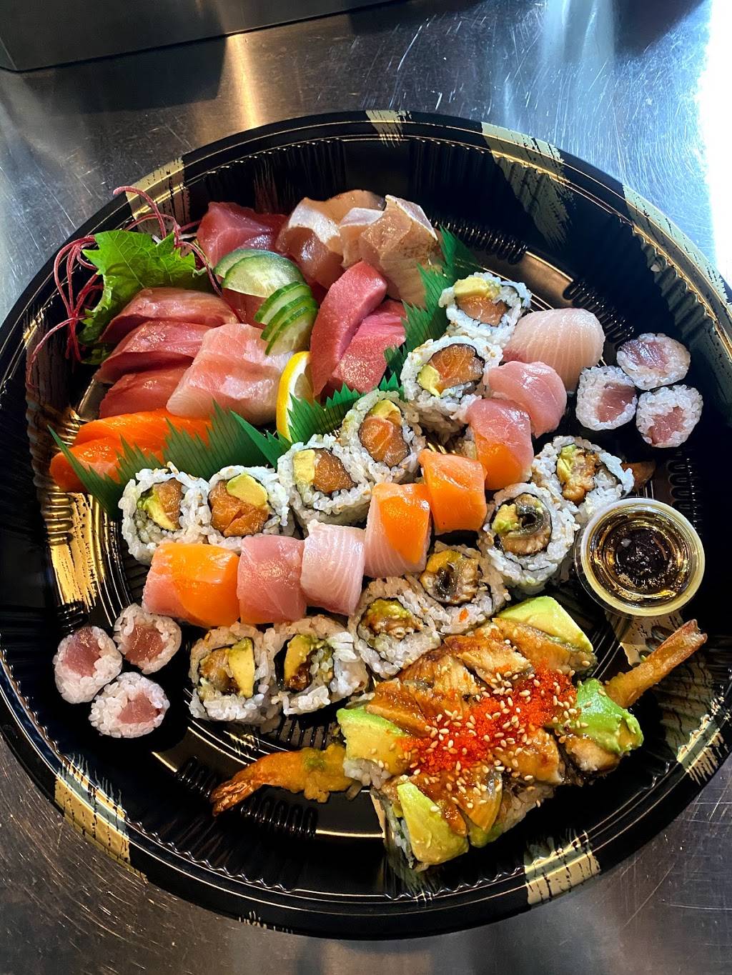 Sushi Goemon Restaurant | restaurant | 1524 Irving St, San Francisco, CA 94122, USA | 4157425137 OR +1 415-742-5137