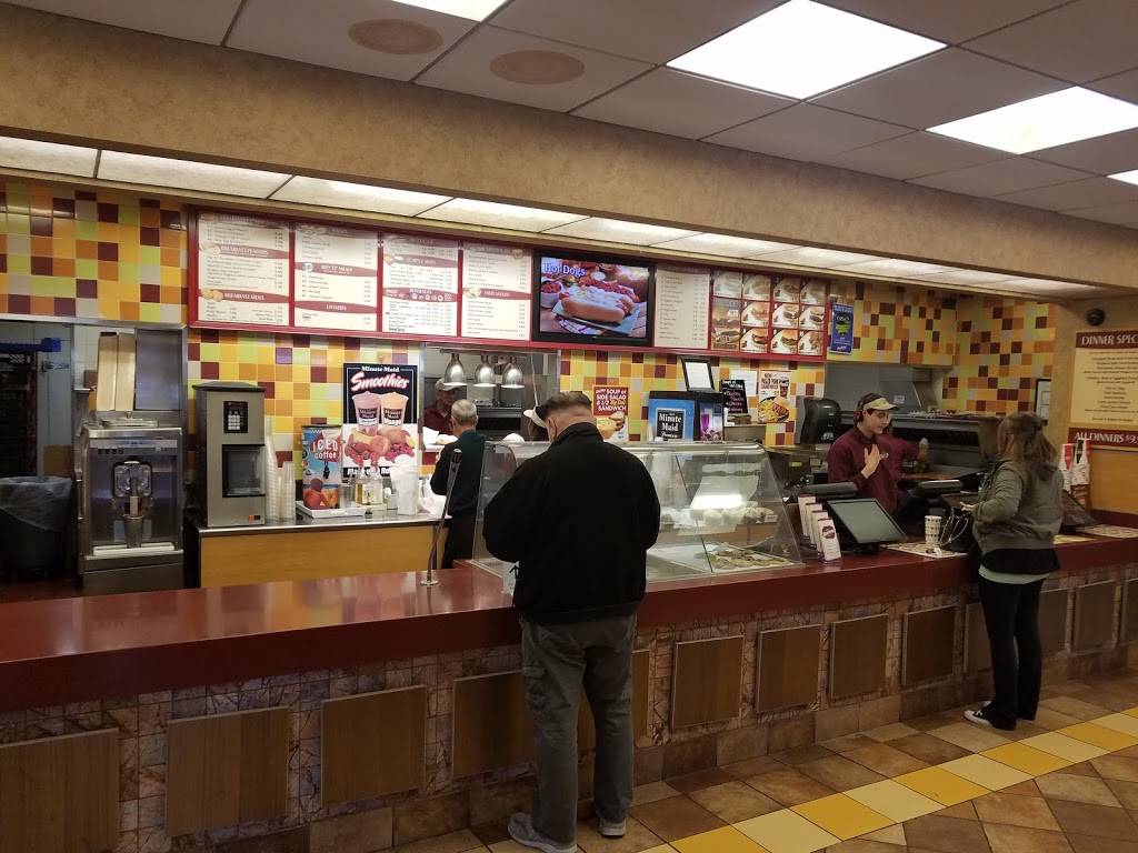 Duchess Restaurant | restaurant | 883 Bridgeport Ave, Shelton, CT 06484, USA | 2039261660 OR +1 203-926-1660