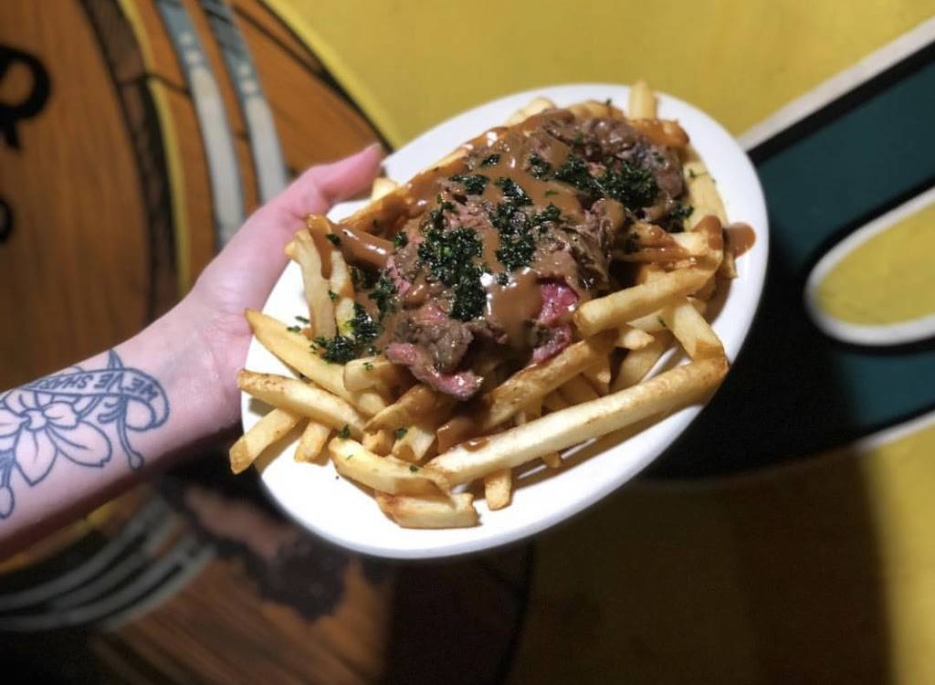 Grand Trunk Pub | restaurant | 612 Woodward Ave, Detroit, MI 48226, USA | 3139613043 OR +1 313-961-3043