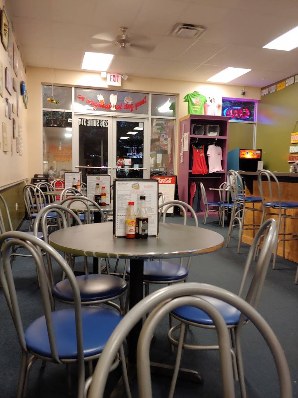 Perfectly Frank | restaurant | 236 Carmichael Way # 314, Chesapeake, VA 23322, USA | 7574320212 OR +1 757-432-0212