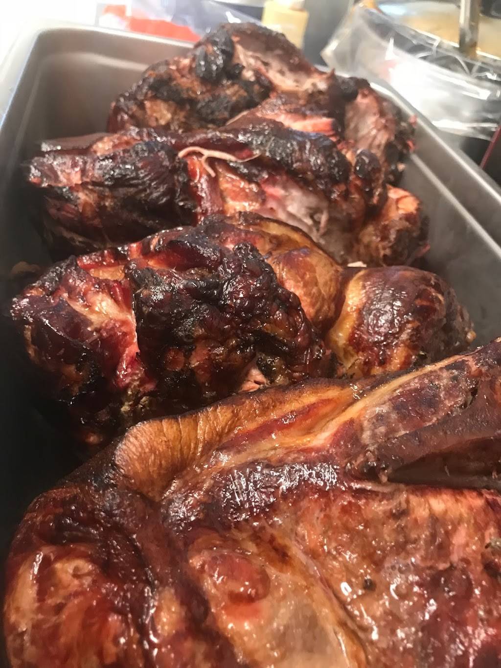 Vaughn’s Pit Stop BBQ | restaurant | 201 W College St, Bono, AR 72416, USA | 8703160702 OR +1 870-316-0702