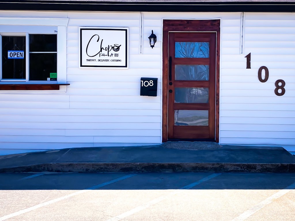 Chops Kitchen At 108 | restaurant | 108 W State St, Garland, TX 75040, USA | 8179629789 OR +1 817-962-9789