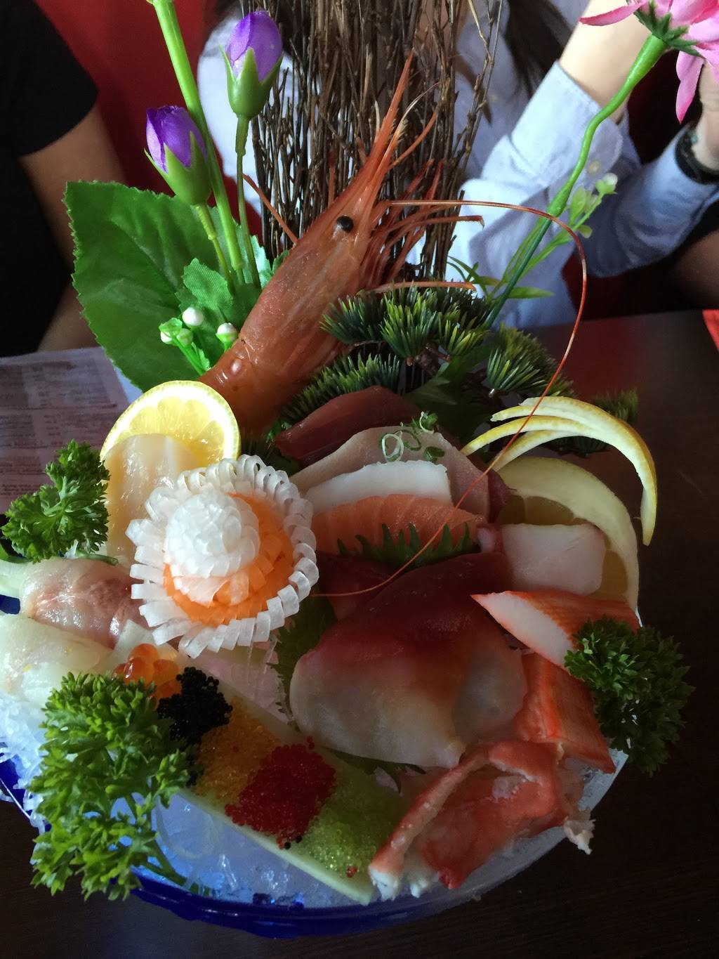 Sawa Hibachi Steakhouse and Sushi | restaurant | 551 Boston Turnpike, Shrewsbury, MA 01545, USA | 5088455000 OR +1 508-845-5000