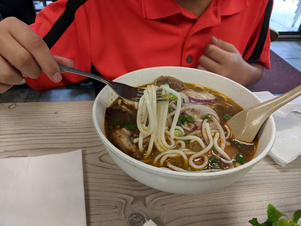 Lá Me | restaurant | 9780 Walnut St #140, Dallas, TX 75243, USA | 9726698515 OR +1 972-669-8515