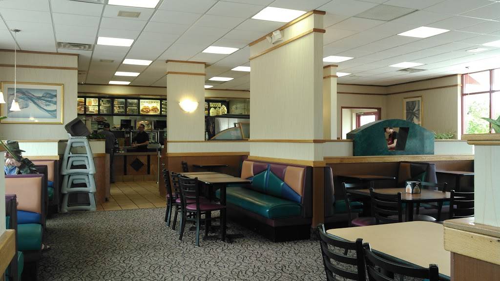 Arbys | restaurant | 1230 Leonard St NE, Grand Rapids, MI 49505, USA | 6164561018 OR +1 616-456-1018