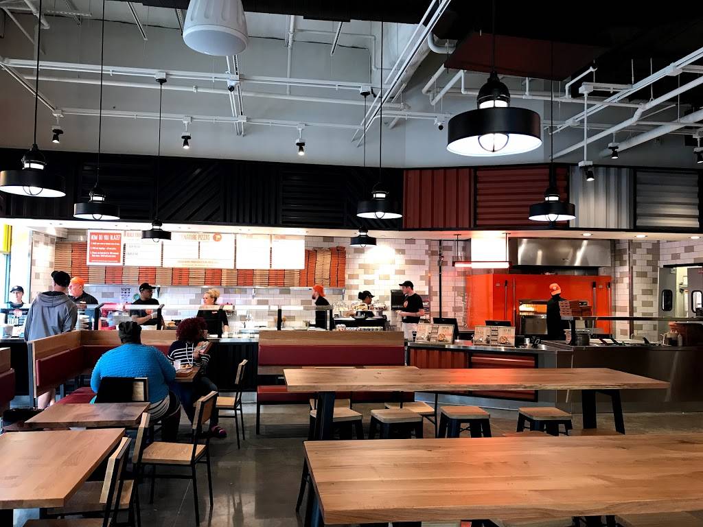 Blaze Pizza | restaurant | 1317 Q St, Lincoln, NE 68508, USA | 4028029973 OR +1 402-802-9973