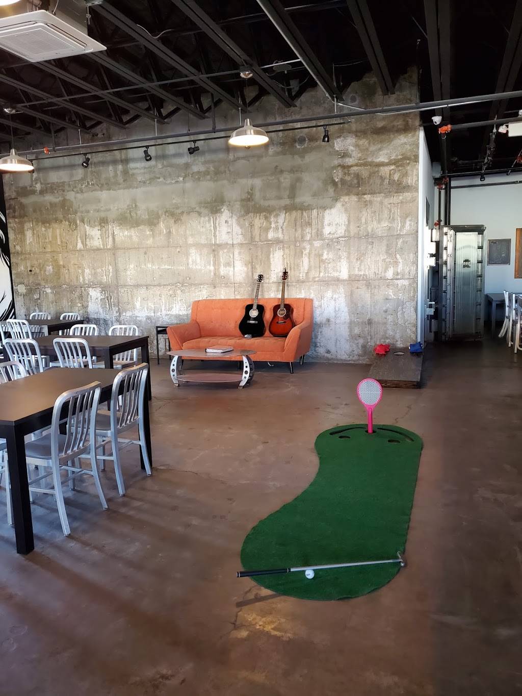 Mojave Brewing Company | restaurant | 107 S Water St #100, Henderson, NV 89015, USA | 7023083440 OR +1 702-308-3440