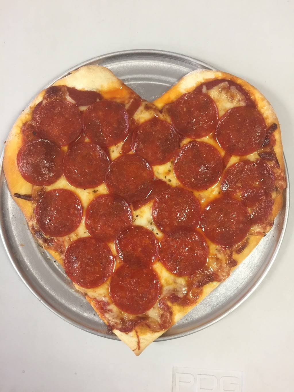 Papa Santiagos Pizzeria | restaurant | 4144, 4045 W 47th St, Chicago, IL 60632, USA | 7734549396 OR +1 773-454-9396