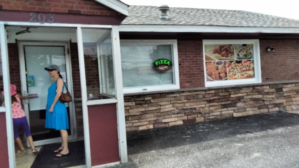 Hebron Pizzeria | restaurant | 203 S N Main St, Hebron, MD 21830, USA | 4108313053 OR +1 410-831-3053