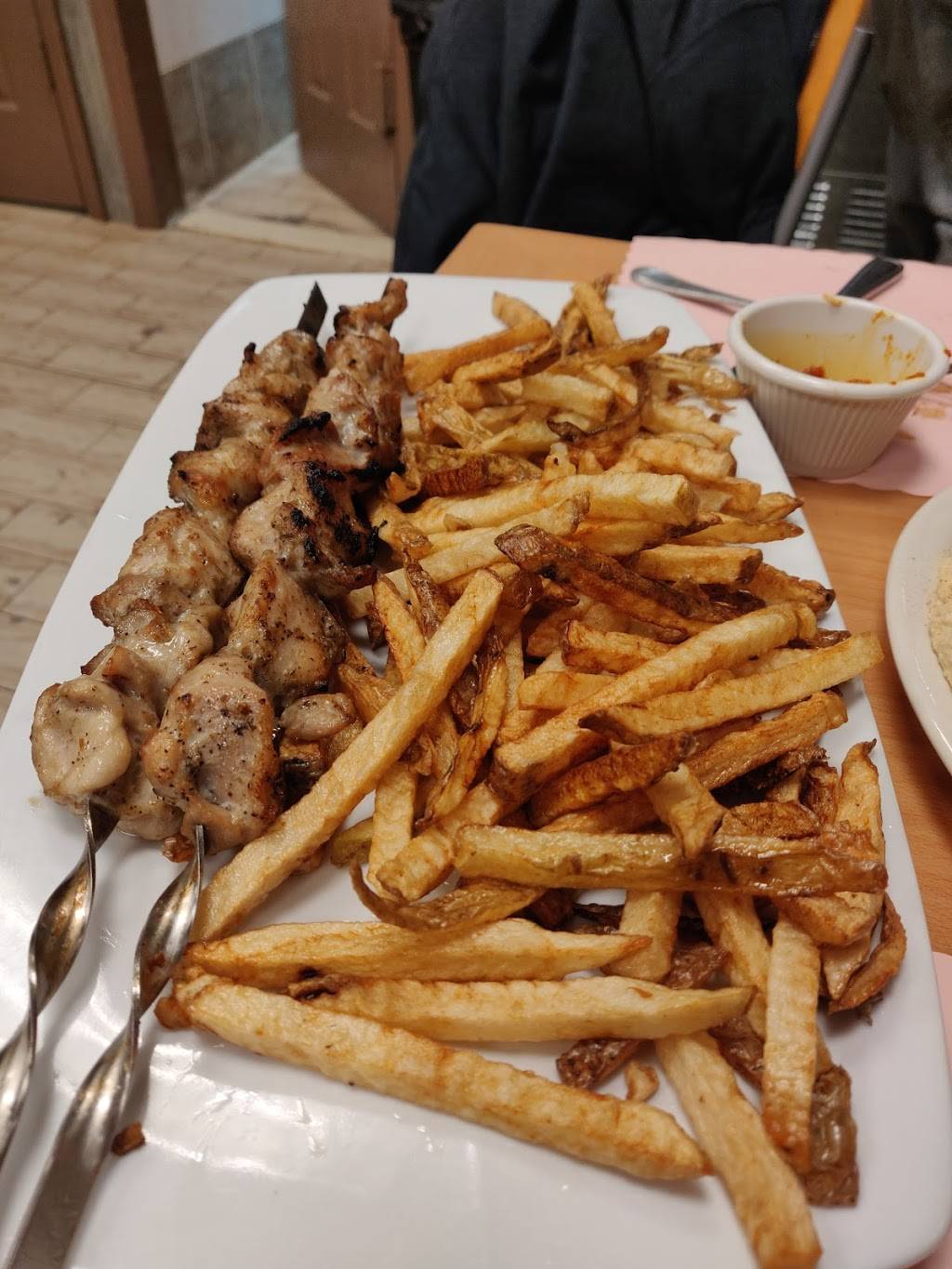 Shifka | restaurant | 1710 Avenue M, Brooklyn, NY 11230, USA | 3476743199 OR +1 347-674-3199