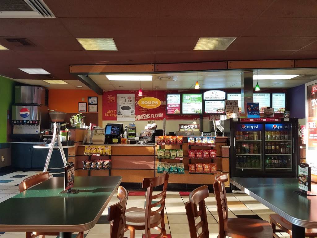 Quiznos | restaurant | 650 W Bough Ln Ste 130, Houston, TX 77024, USA | 7136479966 OR +1 713-647-9966