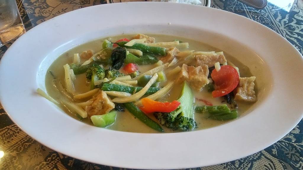 Thai Lahnna LLC | restaurant | 7937 SE 13th Ave, Portland, OR 97202, USA | 5032300422 OR +1 503-230-0422