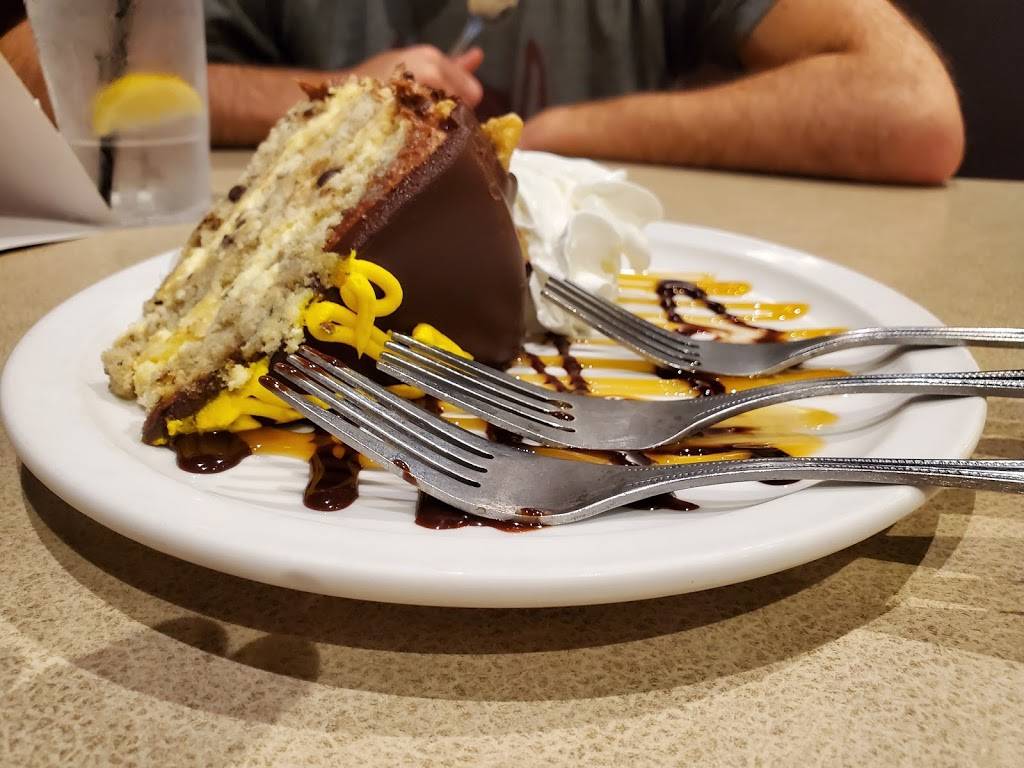 TooJays Deli • Bakery • Restaurant | restaurant | 2980 N Federal Hwy, Fort Lauderdale, FL 33306, USA | 7547556090 OR +1 754-755-6090