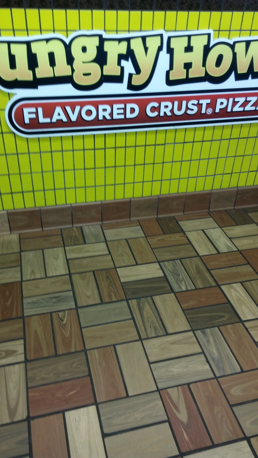 Hungry Howies Pizza | meal delivery | 306 S Tyndall Pkwy, Panama City, FL 32404, USA | 8507470447 OR +1 850-747-0447