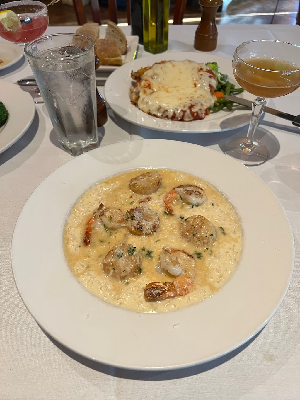 La Famiglia | restaurant | 170 S Virginia St, Reno, NV 89501, USA | 7753241414 OR +1 775-324-1414