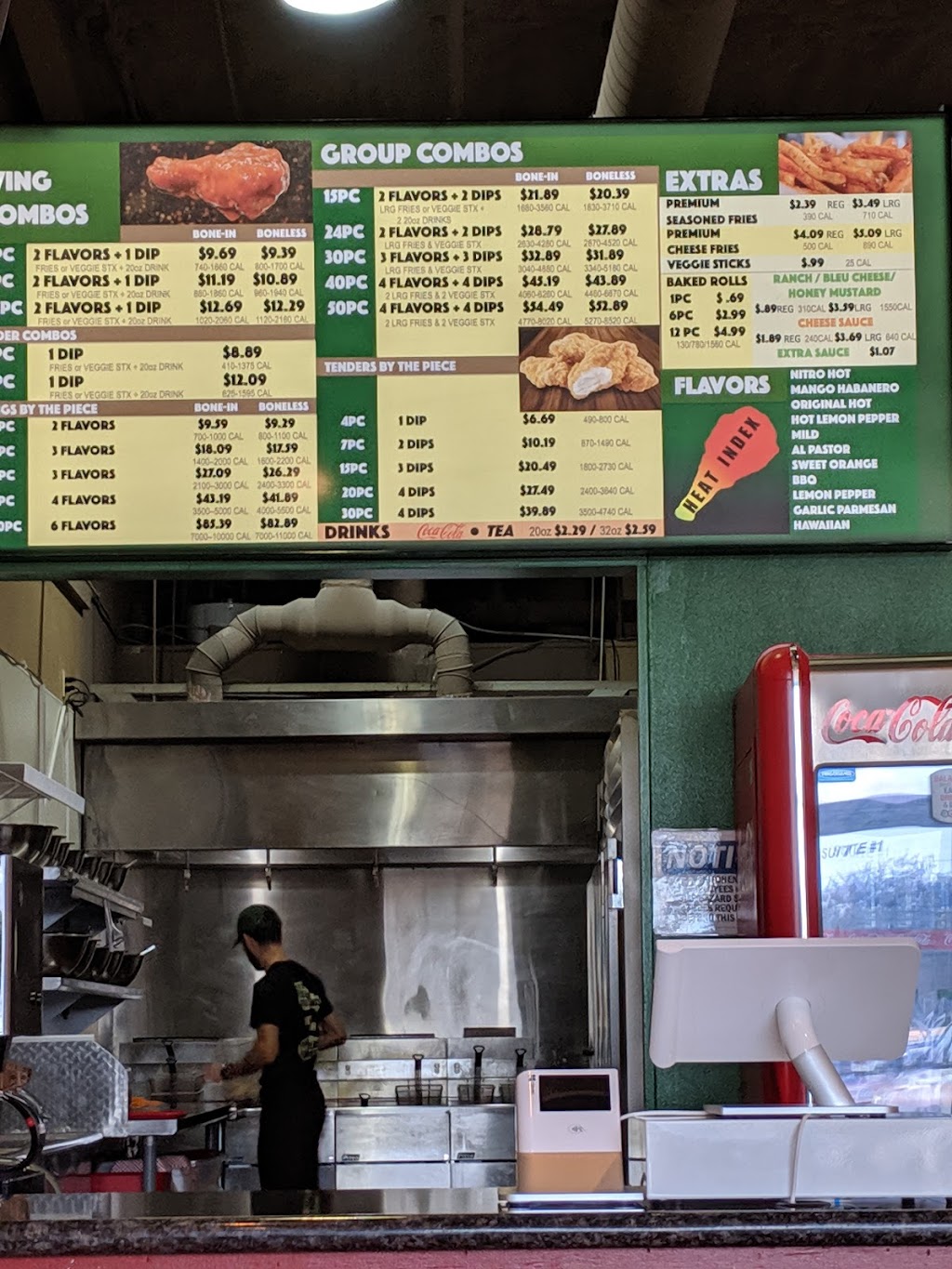 Wings Route | restaurant | 7815 McPherson Rd Suite 107A, Laredo, TX 78045, USA | 9567045558 OR +1 956-704-5558