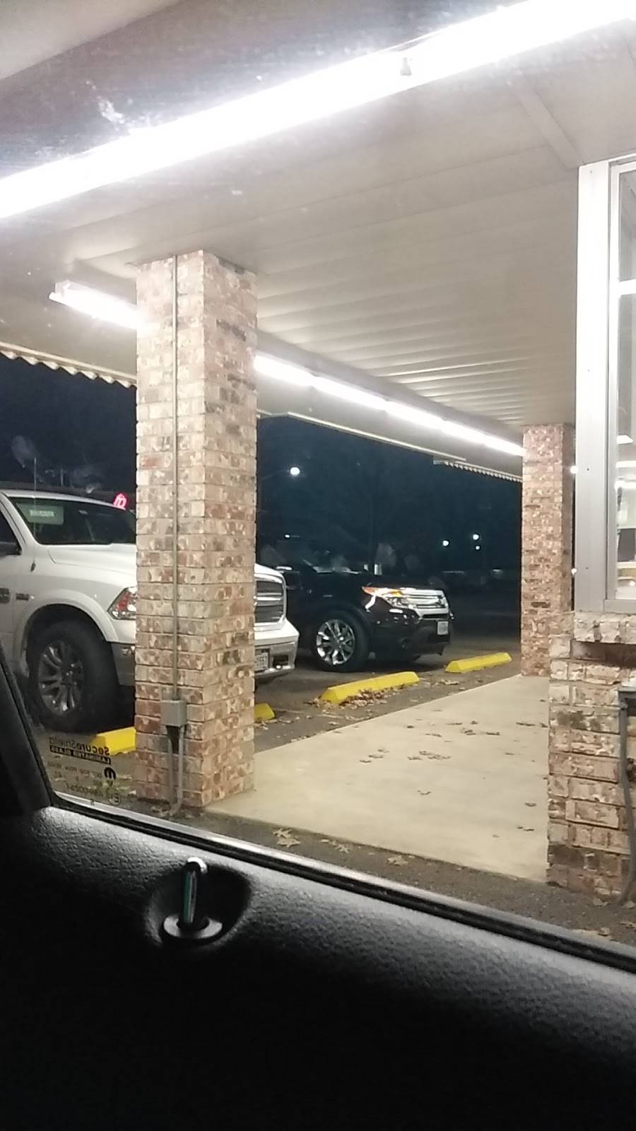 Dairy Queen Store | restaurant | 904 S Market St, Brenham, TX 77833, USA | 9798362362 OR +1 979-836-2362