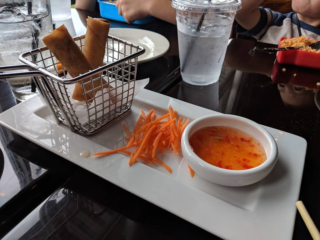 Busaba Thai | cafe | 6448 Trading Square, Haymarket, VA 20169, USA | 7037530999 OR +1 703-753-0999