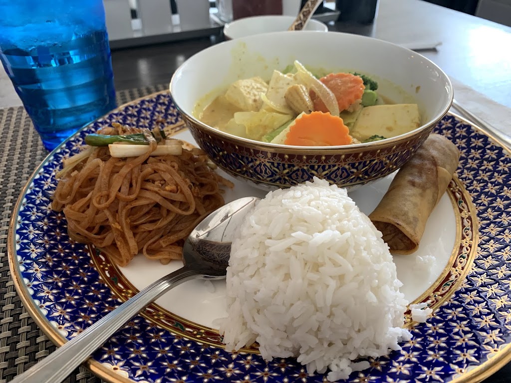 Authentic Thai Kitchen | restaurant | 4500 N 12th St, Phoenix, AZ 85014, USA | 6022775065 OR +1 602-277-5065