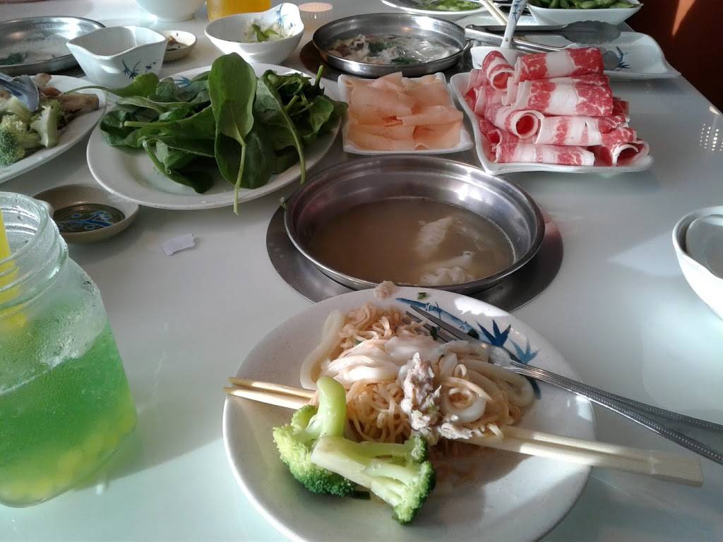 65 Kuho Sushi & Hot Pot | restaurant | 1701 65th St, Brooklyn, NY 11204, USA | 7182325688 OR +1 718-232-5688