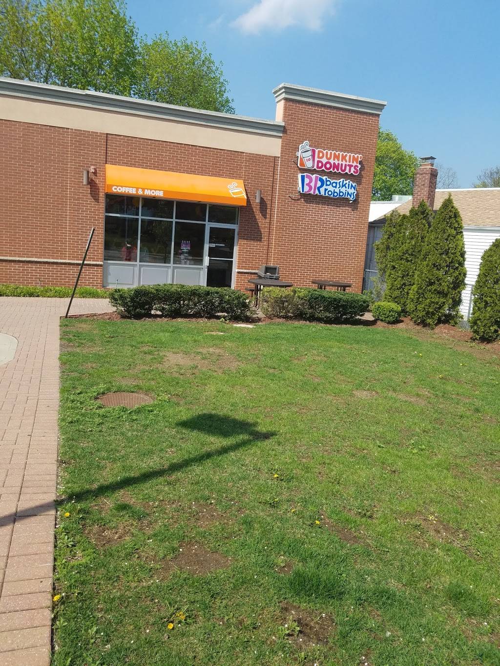 Dunkin Donuts | cafe | 101 Pulaski Rd, Kings Park, NY 11754, USA | 6315440031 OR +1 631-544-0031