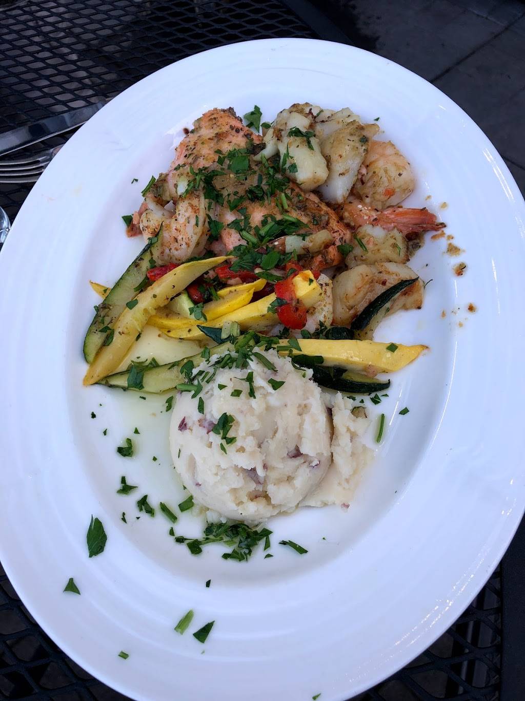 Jimmys 21 | restaurant | 2425 Main St, Lake Placid, NY 12946, USA | 5185232353 OR +1 518-523-2353