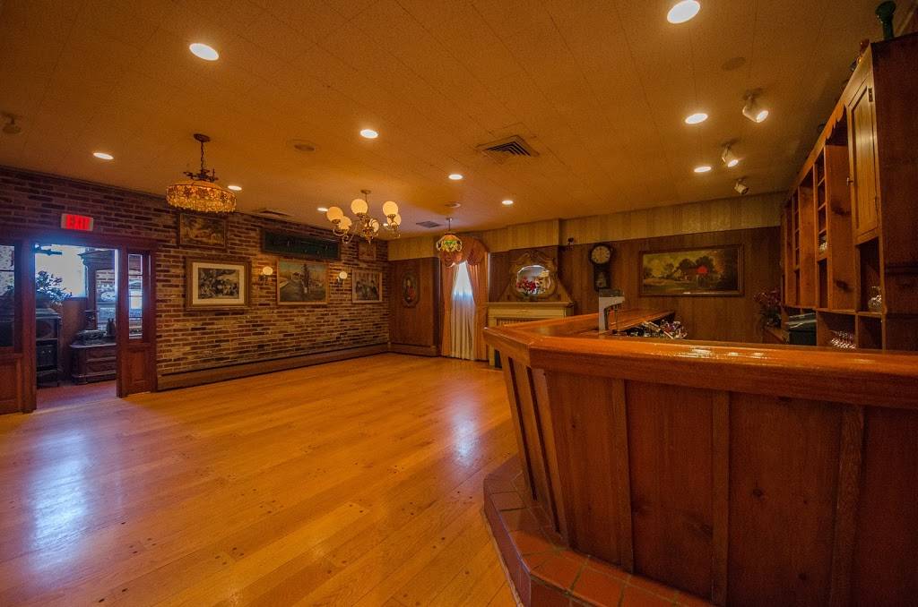 DIgnazios Towne House | restaurant | 117 Veterans Sq., Media, PA 19063, USA | 6105666141 OR +1 610-566-6141