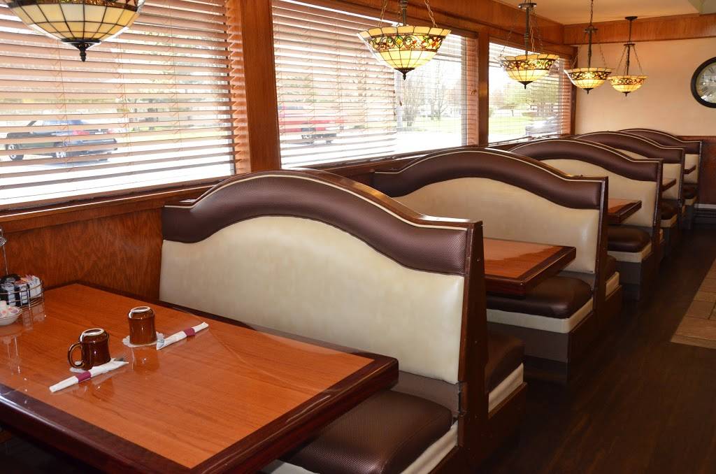 Beloit Family Restaurant | restaurant | 2780 Prairie Ave, Beloit, WI 53511, USA | 6083638555 OR +1 608-363-8555