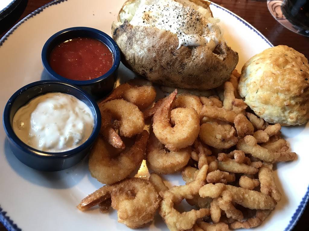 Red Lobster | restaurant | 2671 2nd St, Coralville, IA 52241, USA | 3193386400 OR +1 319-338-6400