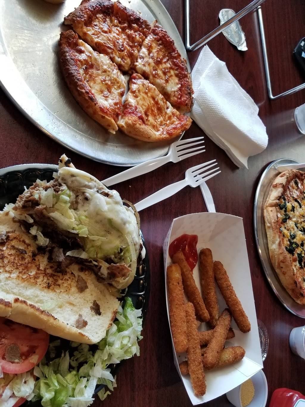 Cuginis Restaurant & Bar | restaurant | 19616 Fisher Ave H, Poolesville, MD 20837, USA | 3013495800 OR +1 301-349-5800