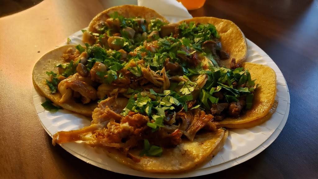 Chuyins Restaurant | restaurant | 900 A St, Antioch, CA 94509, USA | 9257754184 OR +1 925-775-4184