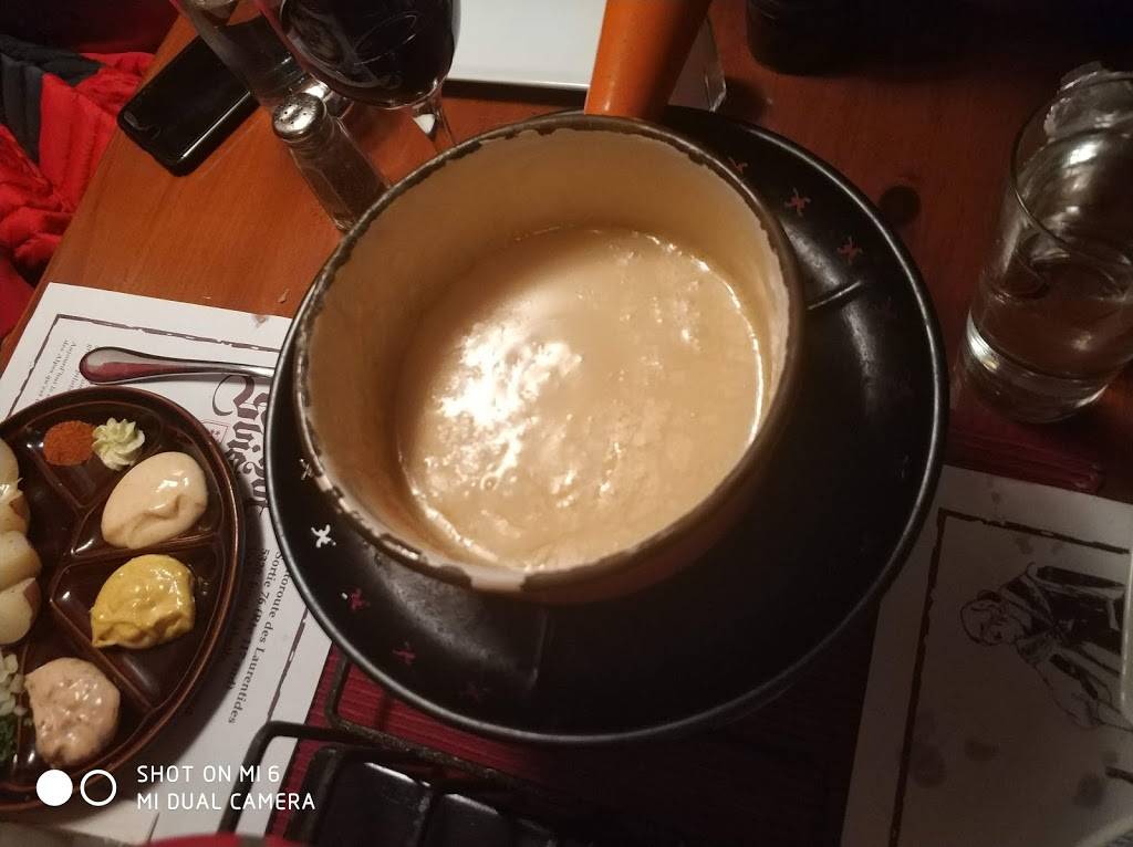 Mazot Suisse | restaurant | 5320 Boulevard Labelle, Val-Morin, QC J0T 2R0, Canada | 4502292553 OR +1 450-229-2553