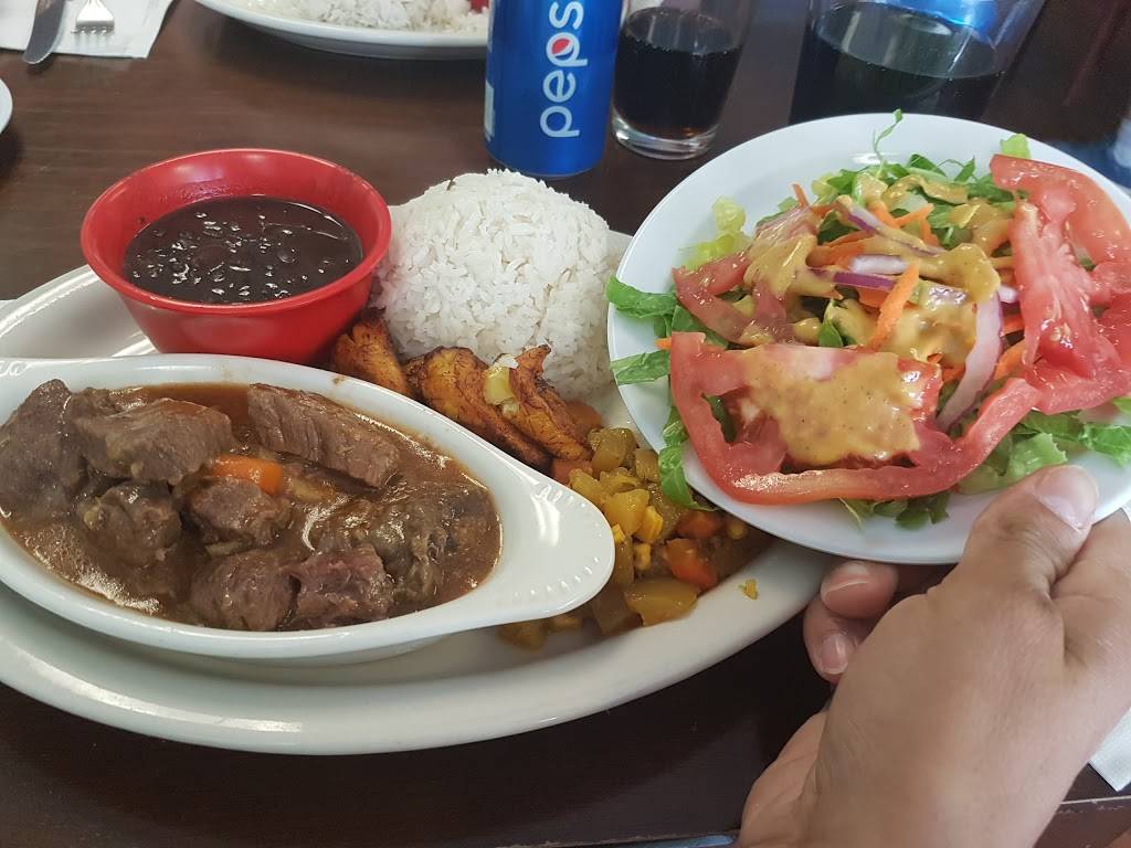 Las Tejas | restaurant | 106 3rd Ave, Paterson, NJ 07514, USA | 9736841200 OR +1 973-684-1200