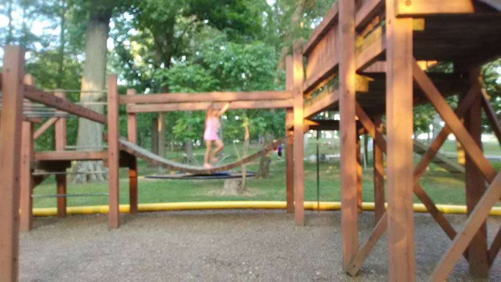 Windmill Chill | restaurant | 903 N Meridian St, Holland, IN 47541, USA | 8125362176 OR +1 812-536-2176