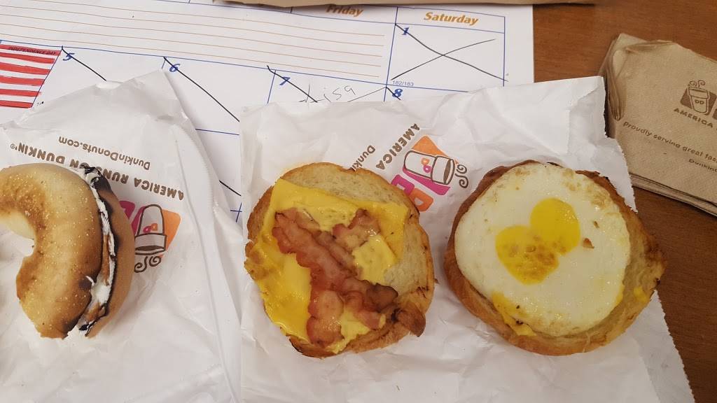 Dunkin | bakery | 144 Meriden Rd, Middlefield, CT 06455, USA | 8606135566 OR +1 860-613-5566